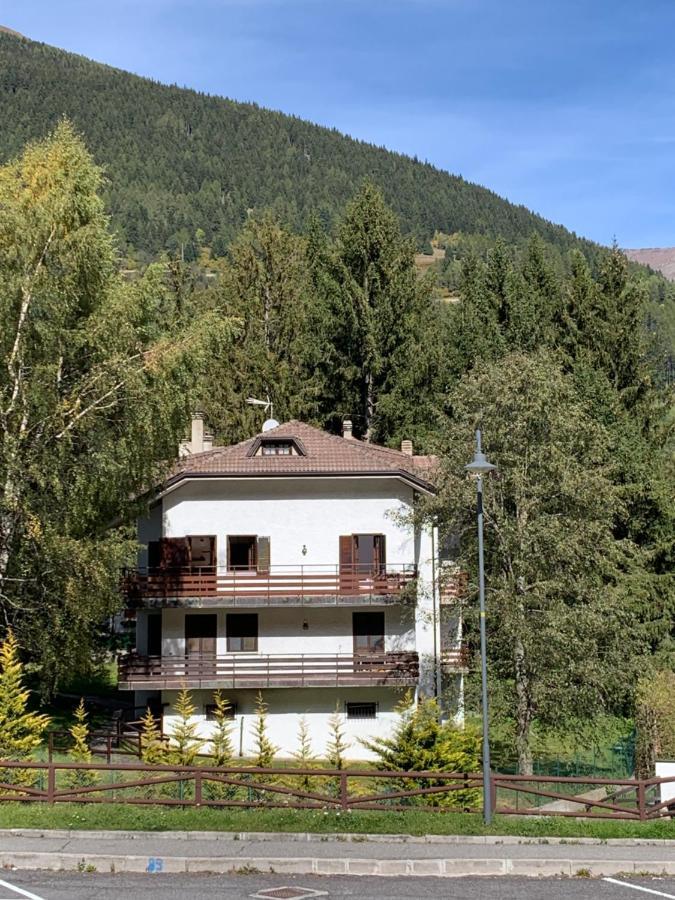 White Rock Apartment Ponte Di Legno Exterior photo